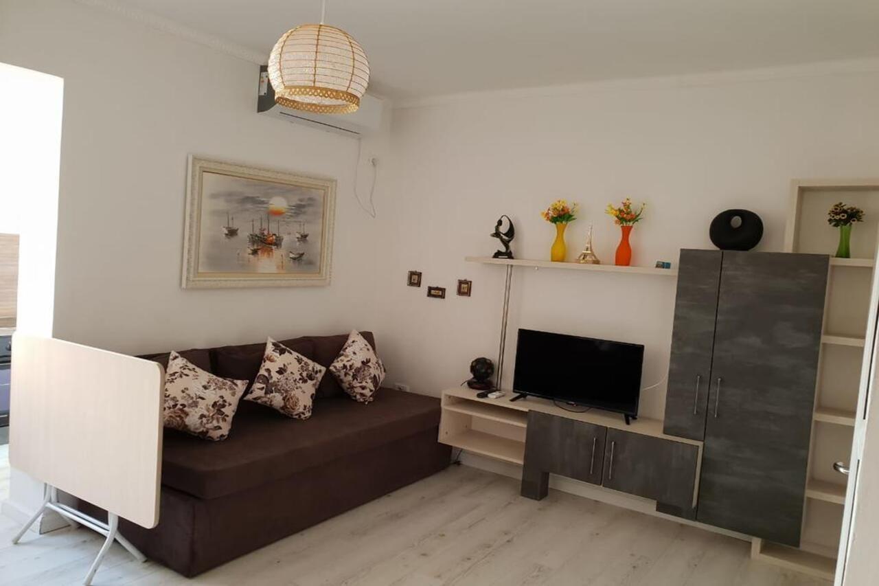Hotel Livia Τίρανα Εξωτερικό φωτογραφία