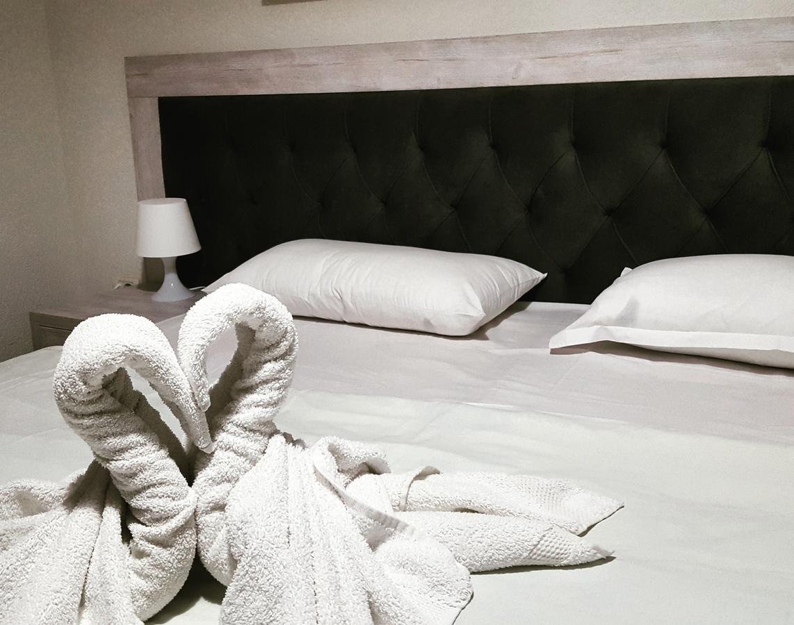 Hotel Livia Τίρανα Εξωτερικό φωτογραφία