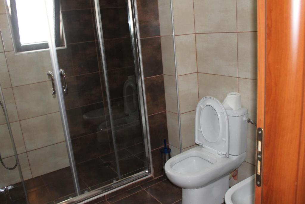 Hotel Livia Τίρανα Δωμάτιο φωτογραφία