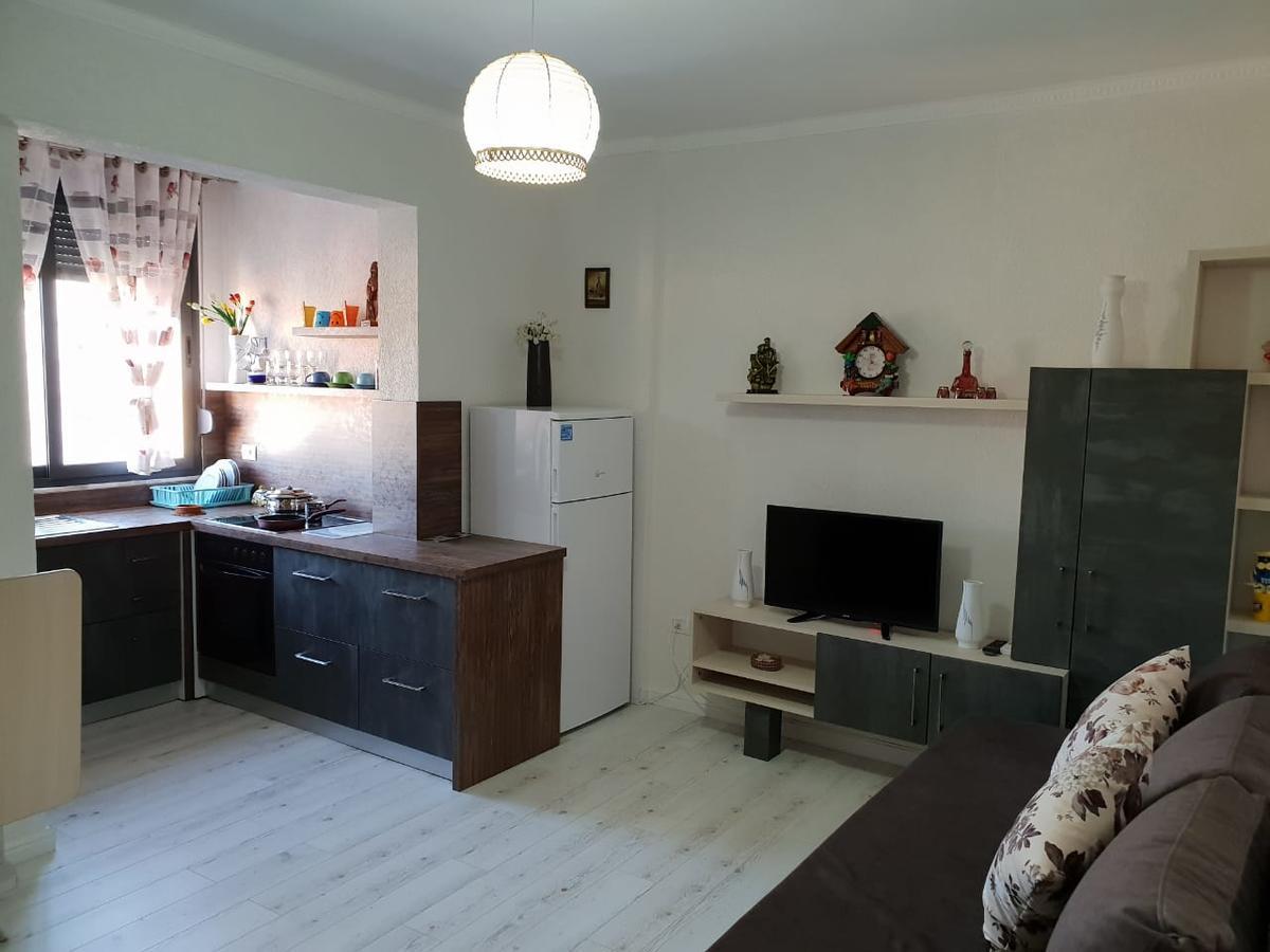 Hotel Livia Τίρανα Εξωτερικό φωτογραφία